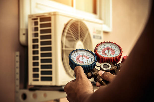 Professional Hvac Maintenance technician working in Temple City, CA